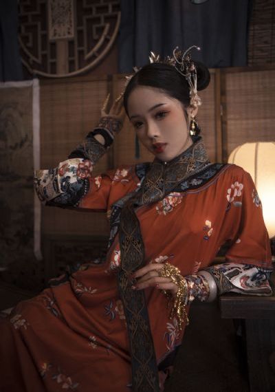 精品婷婷一级二_无删减在线播放